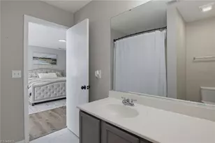 913 Topsail Dr, Browns Summit, NC 27214 - Photo 18