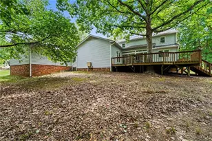 1801 Dantzler Dr, High Point, NC 27265 - Photo 36