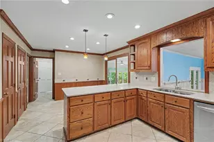 1801 Dantzler Dr, High Point, NC 27265 - Photo 14