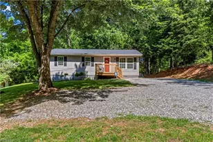 848 Huffman River Ln, Purlear, NC 28665 - Photo 2