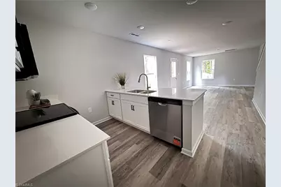 343 Frank Cherry Street, Eden, NC 27288 - Photo 4