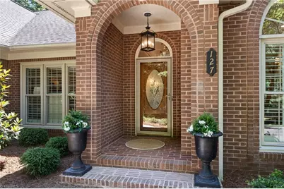 127 Wellesborough Road, Winston-Salem, NC 27104 - Photo 2