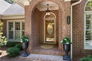 127 Wellesborough Rd, Winston-Salem, NC 27104 - Photo 2