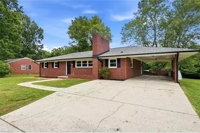 242 Island Drive, Madison, NC 27025 - Photo 2