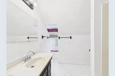 2094 Asheboro School Road, Asheboro, NC 27203 - Photo 24