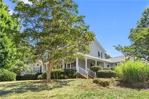 3800 Blairwood St, High Point, NC 27265 - Photo 2