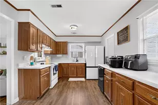 1304 Lashley Park Dr, Gibsonville, NC 27249 - Photo 24