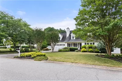6204 Highland Brook Drive, Clemmons, NC 27012 - Photo 4
