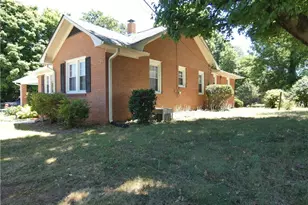 1239 Fairview Dr, Lexington, NC 27292 - Photo 24
