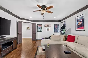 2546 N Beech Ln, Greensboro, NC 27455 - Photo 18