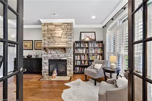 2546 N Beech Ln, Greensboro, NC 27455 - Photo 6