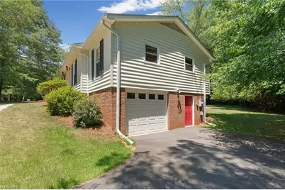 3725 Crestbrook Lane, Pfafftown, NC 27040 - Photo 32