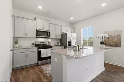 4611 Reedy Creek Farm Circle, Greensboro, NC 27405 - Photo 2