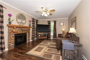 5963 Honeycomb Ln, Pfafftown, NC 27040 - Photo 6