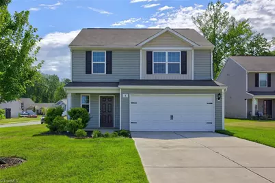 8 Hazelburn Court, Greensboro, NC 27405 - Photo 1