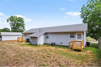1019 Durham Street, Burlington, NC 27217 - Photo 20