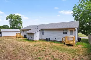 1019 Durham St, Burlington, NC 27217 - Photo 20