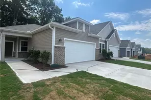 826 Hanford Lndg Dr, Graham, NC 27253 - Photo 2