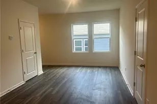 826 Hanford Lndg Dr, Graham, NC 27253 - Photo 4