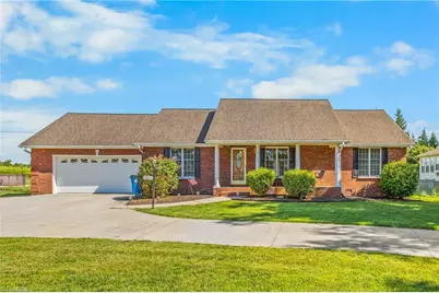 128 Meadowview Road, Mocksville, NC 27028 - Photo 2