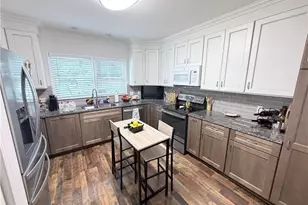 765 Oakland Dr, Elkin, NC 28621 - Photo 2