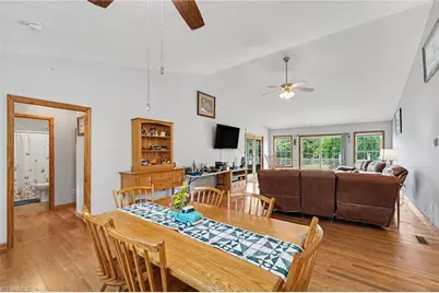 321 Lake Park Road, Asheboro, NC 27205 - Photo 8