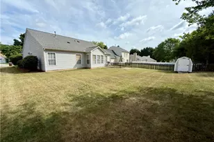 3706 Queenswood Ln, Jamestown, NC 27282 - Photo 2