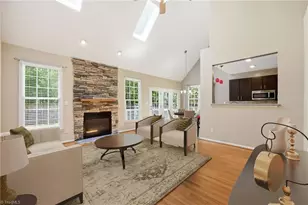 425 Turnberry Dr, Mebane, NC 27302 - Photo 6