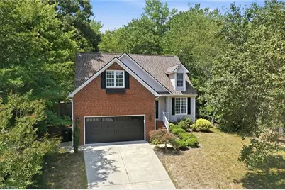 425 Turnberry Drive, Mebane, NC 27302 - Photo 1