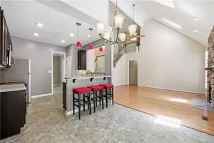 425 Turnberry Dr, Mebane, NC 27302 - Photo 6