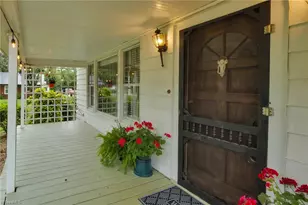 2103 N Thomas Ave, Newton, NC 28658 - Photo 2