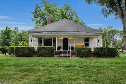 2103 N Thomas Avenue, Newton, NC 28658 - Photo 4