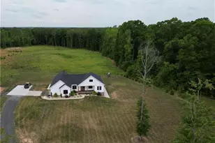 2498 Settle Bridge Rd, Stoneville, NC 27048 - Photo 2