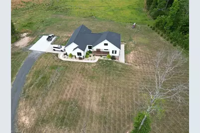 2498 Settle Bridge Road, Stoneville, NC 27048 - Photo 22