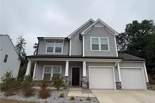 2457 Dukes Hollow Ct, High Point, NC 27265 - Photo 2