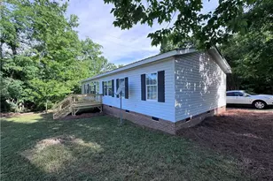 293 Regina Dr, Thomasville, NC 27360 - Photo 2