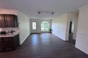 293 Regina Dr, Thomasville, NC 27360 - Photo 6