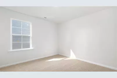 631 Beechwood Circle, Thomasville, NC 27360 - Photo 22