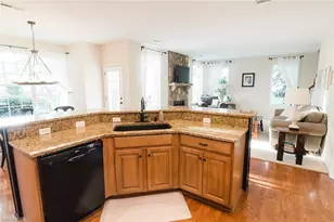 2971 Shady View Dr, High Point, NC 27265 - Photo 4
