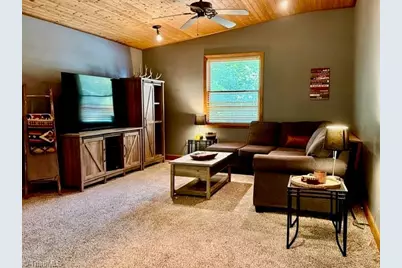 2600 Nc Highway 8 N, Danbury, NC 27016 - Photo 2