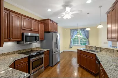 5008 Windsor Court, Elon, NC 27244 - Photo 8