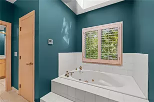 3910 Hazel Ln, Greensboro, NC 27408 - Photo 26