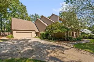 3910 Hazel Ln, Greensboro, NC 27408 - Photo 2