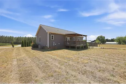 4242 E Greensboro Chapel Hill Road, Graham, NC 27253 - Photo 26