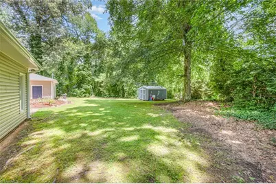 159 Circle Drive, Thomasville, NC 27360 - Photo 6