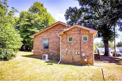 306 W Willis Avenue, High Point, NC 27260 - Photo 4