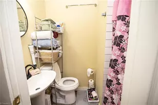 306 W Willis Ave, High Point, NC 27260 - Photo 16