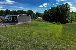 106 Ring Creek Rd, Mount Airy, NC 27030 - Photo 16