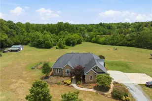 2335 Spencer Rd, High Point, NC 27263 - Photo 32