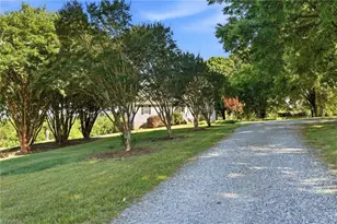 169 Ben Smith Rd, Kernersville, NC 27284 - Photo 6